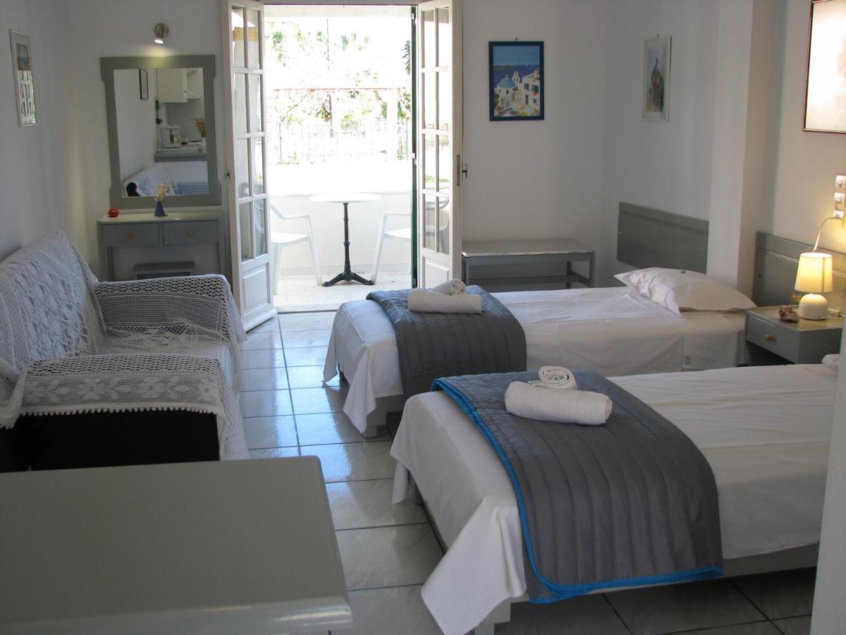 Dolphin Apt & Studios -Next To The Beach Roda  Exteriör bild